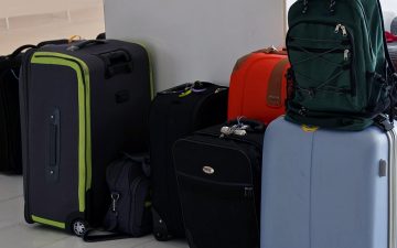 Buchen  Gepäckaufbewahrung 1 Koffer 